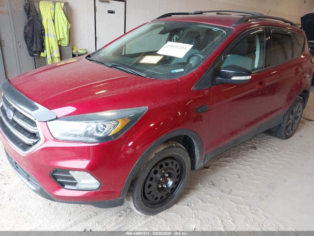Продажа на аукционе авто 2017 Ford Escape Titanium, vin: 1FMCU9J96HUD19129, номер лота: 44691211