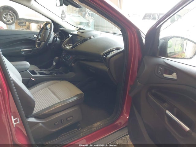 Продажа на аукционе авто 2017 Ford Escape Titanium, vin: 1FMCU9J96HUD19129, номер лота: 44691211