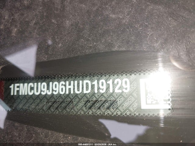 Продажа на аукционе авто 2017 Ford Escape Titanium, vin: 1FMCU9J96HUD19129, номер лота: 44691211