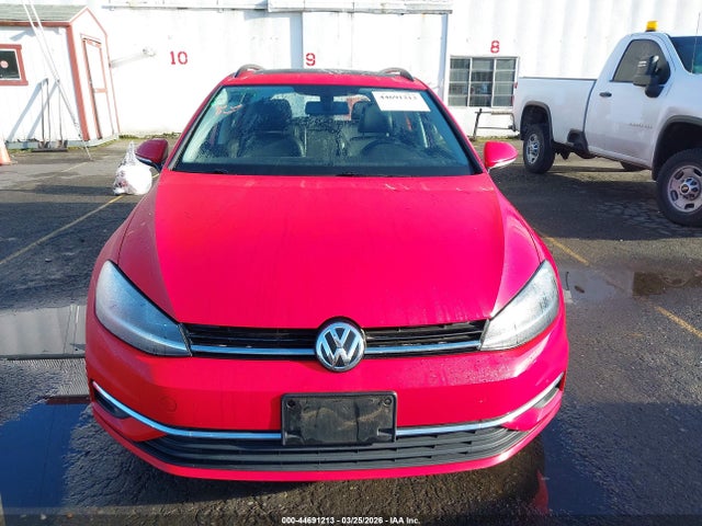 3VWD17AU5JM768030 Volkswagen Golf Sportwagen Tsi S/tsi Se