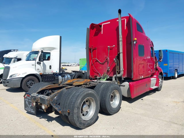 44691228 :رقم المزاد ، 1XP7DB9X16D652379 vin ، 2006 Peterbilt 387 مزاد بيع