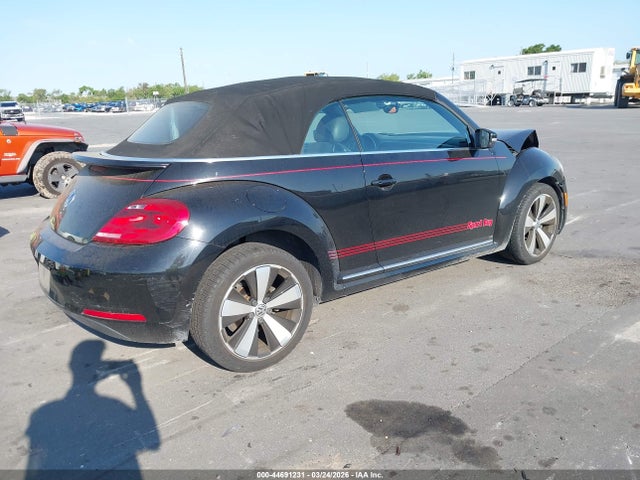 Продажа на аукционе авто 2014 Volkswagen Beetle 2.5l, vin: 3VW5X7AT2EM801016, номер лота: 44691231