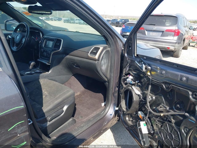 44691239 :رقم المزاد ، 1C4RJEAG2GC358528 vin ، 2016 Jeep Grand Cherokee Laredo مزاد بيع