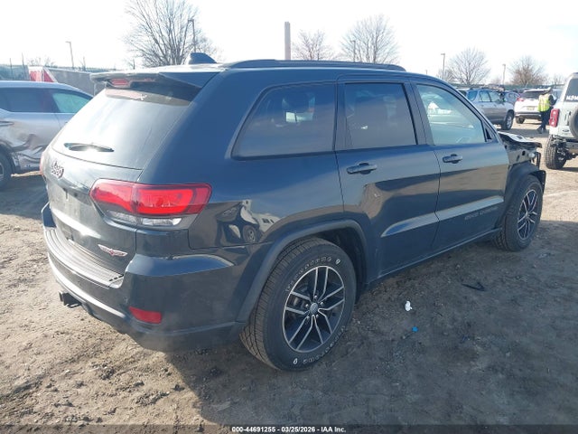 1C4RJFLG7HC951564 Jeep Grand Cherokee Trailhawk 4x4
