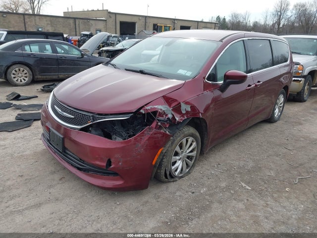 Продажа на аукционе авто 2017 Chrysler Pacifica Touring, vin: 2C4RC1DG1HR654289, номер лота: 44691266