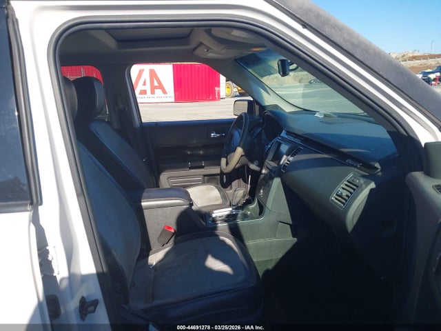 2011 FORD FLEX 2FMGK5DC0BBD16876 Photo 4