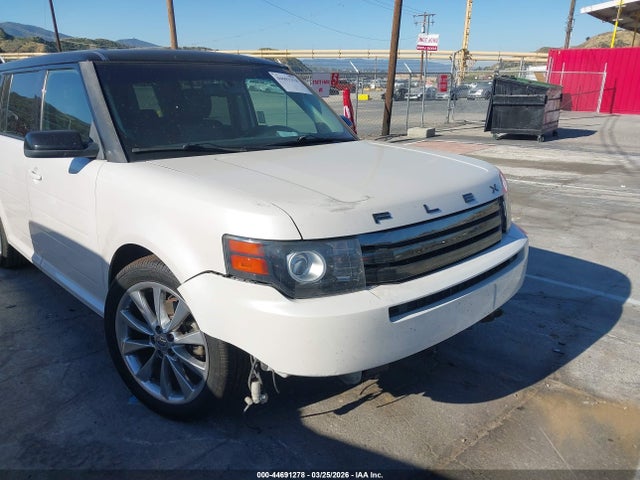 2011 FORD FLEX 2FMGK5DC0BBD16876 Photo 5