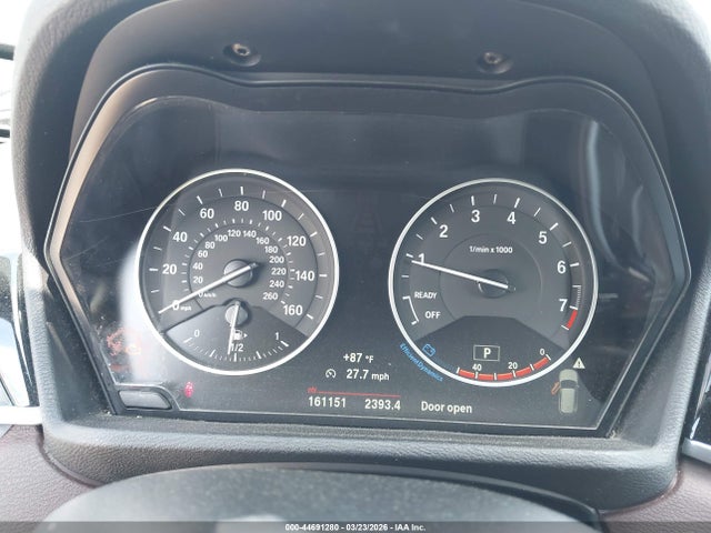 2017 BMW X1 WBXHT3C36H5F84135 Photo 6