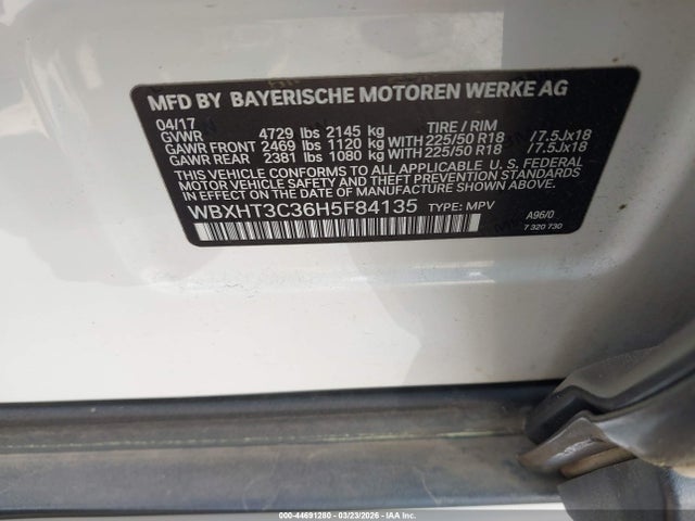 2017 BMW X1 WBXHT3C36H5F84135 Photo 8