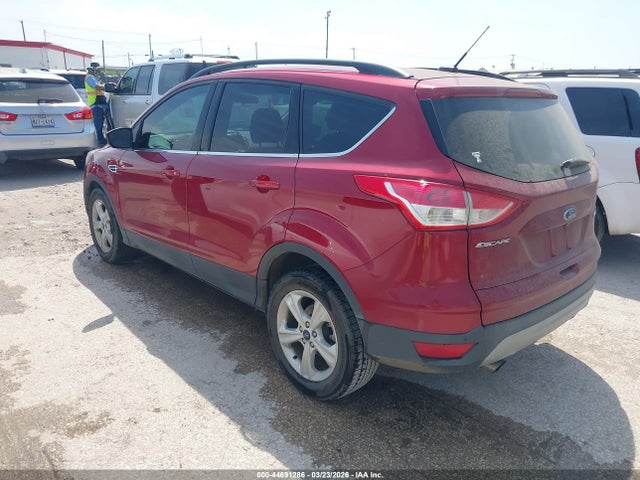 1FMCU0GXXGUB96502 Ford ESCAPE SE
