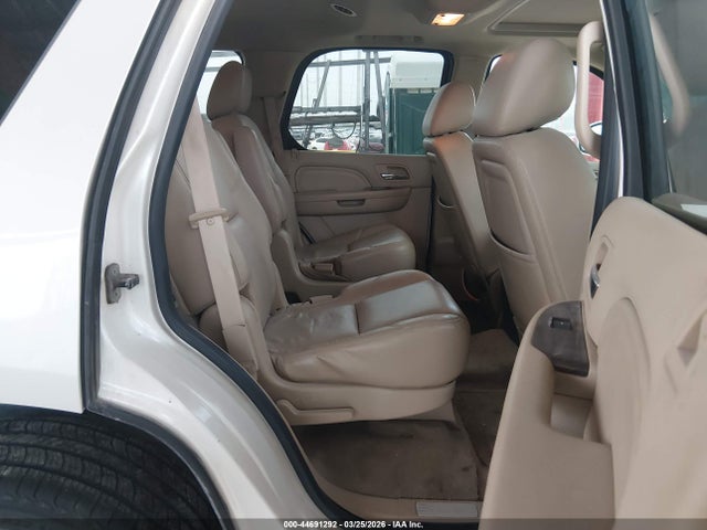 2011 CADILLAC ESCALADE 1GYS4BEF8BR264081 Photo 7