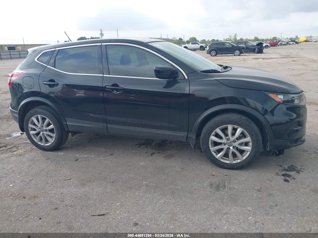 44691295 :رقم المزاد ، JN1BJ1CV2LW544863 vin ، 2020 Nissan Rogue Sport S Fwd Xtronic Cvt مزاد بيع