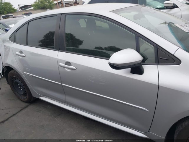 Toyota Corolla Hybrid Le 2023 JTDBCMFE0P3008666 Image 14