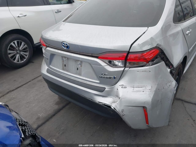 Toyota Corolla Hybrid Le 2023 JTDBCMFE0P3008666 Image 17