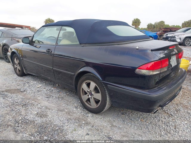 2003 SAAB 9-3 YS3DF78K037002494 Photo 2