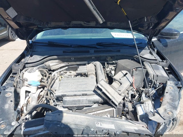 44691342 :رقم المزاد ، 3VW167AJ8HM320255 vin ، 2017 Volkswagen Jetta 1.4t S مزاد بيع