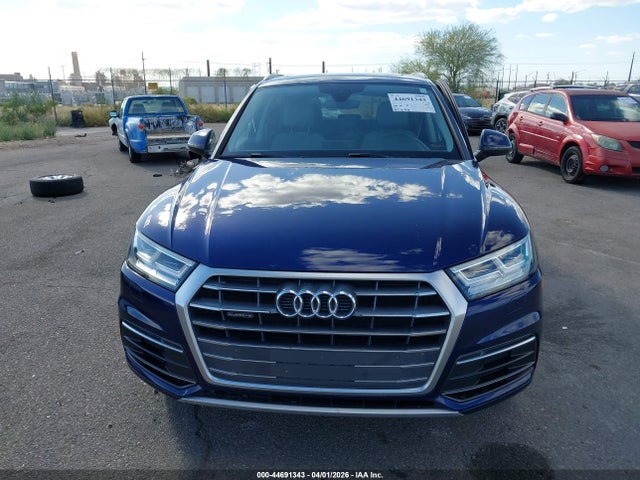 WA1BNAFY4J2017753 Audi Q5 2.0t Premium/2.0t Tech Premium