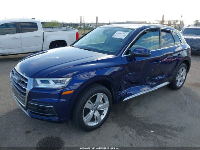 WA1BNAFY4J2017753 Audi Q5 2.0t Premium/2.0t Tech Premium