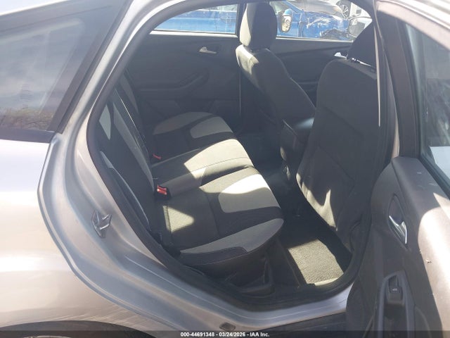 1FADP3K25EL102533 Ford FOCUS SE