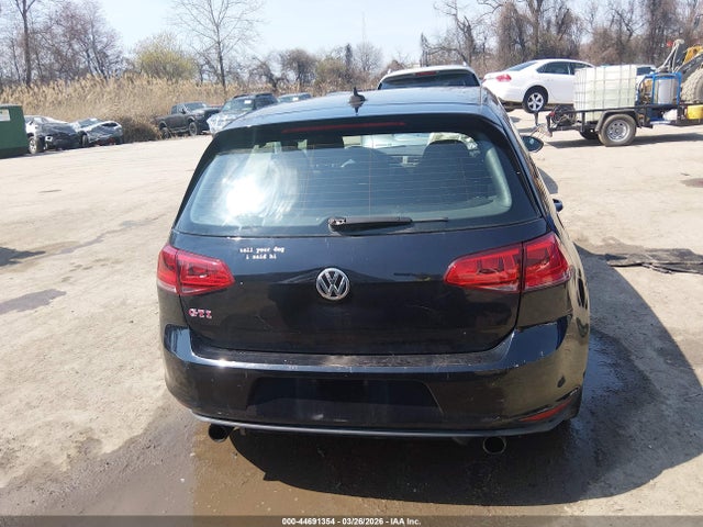 Продажа на аукционе авто 2015 Volkswagen Golf Gti 2.0t S W/performance Package 4-door, vin: 3VW447AU0FM100070, номер лота: 44691354