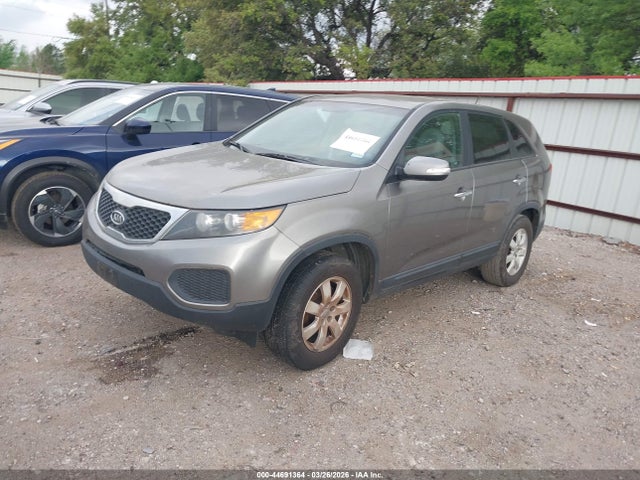 Продаж на аукціоні авто 2013 Kia Sorento Lx, vin: 5XYKT3A18DG377233, номер лоту: 44691364