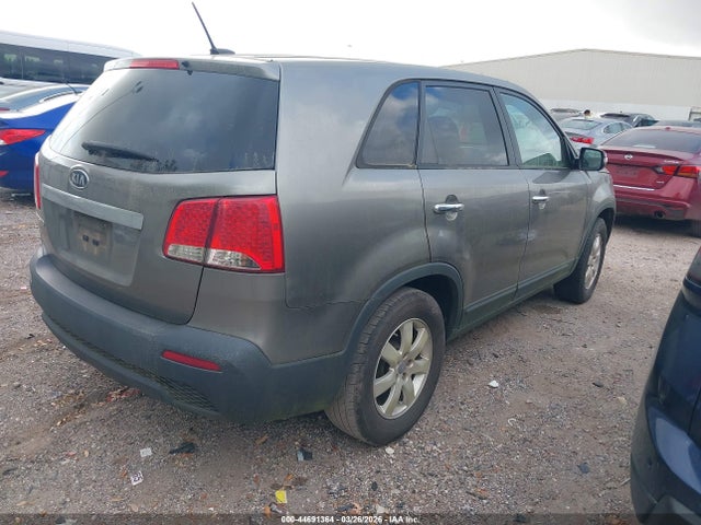 Продаж на аукціоні авто 2013 Kia Sorento Lx, vin: 5XYKT3A18DG377233, номер лоту: 44691364