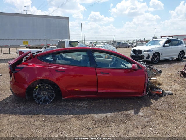 2026 Tesla Model 3 Premium Rear-wheel Drive/standard Rear-wheel Drive მანქანა იყიდება აუქციონზე, vin: 5YJ3E1EA3TF137090, აუქციონის ნომერი: 44691366