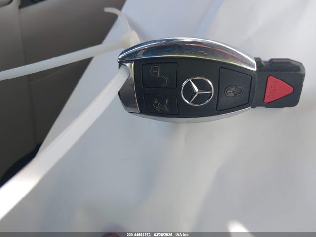 WDCTG4EB9KJ542912 Mercedes-Benz GLA 250