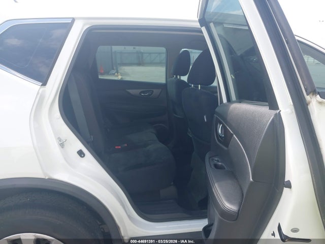 Aukcja sprzedaży 2015 Nissan Rogue S, vin: 5N1AT2MT4FC832830, numer aukcji: 44691391