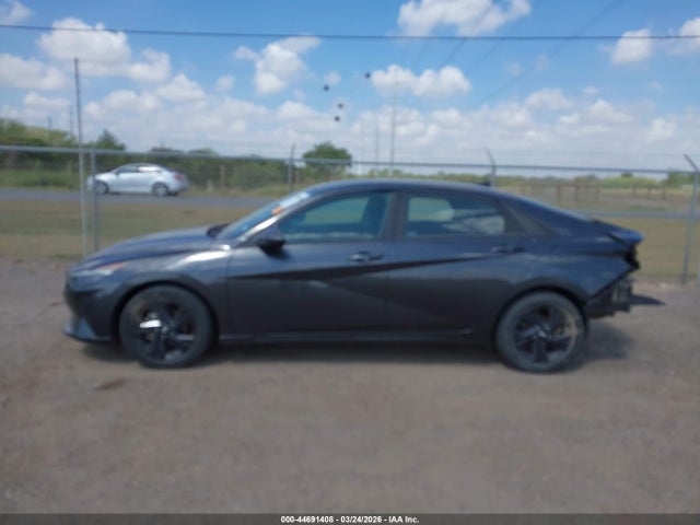 2022 Hyundai Elantra Sel მანქანა იყიდება აუქციონზე, vin: 5NPLM4AG1NH079273, აუქციონის ნომერი: 44691408