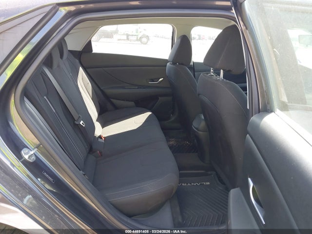 2022 Hyundai Elantra Sel მანქანა იყიდება აუქციონზე, vin: 5NPLM4AG1NH079273, აუქციონის ნომერი: 44691408