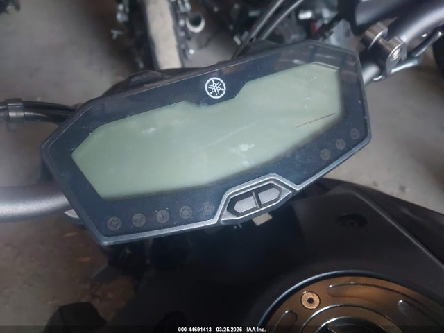Yamaha MT07 2020 JYARM27EXLA007332 Image 7