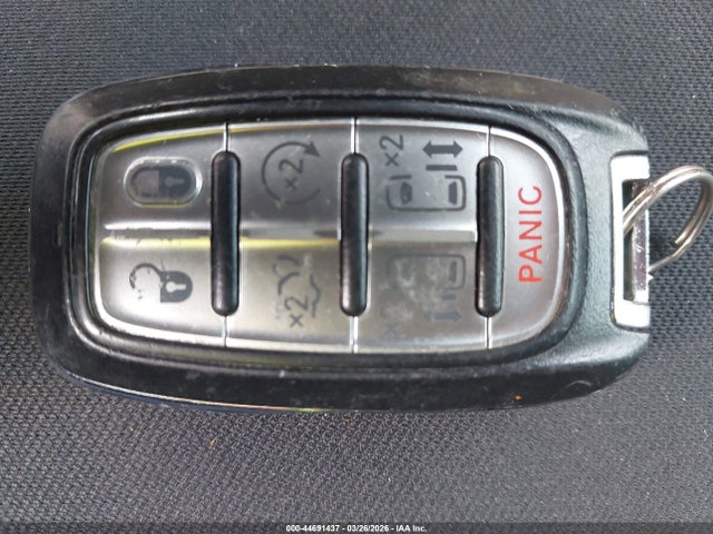 2018 CHRYSLER PACIFICA 2C4RC1FG1JR163529 Photo 10