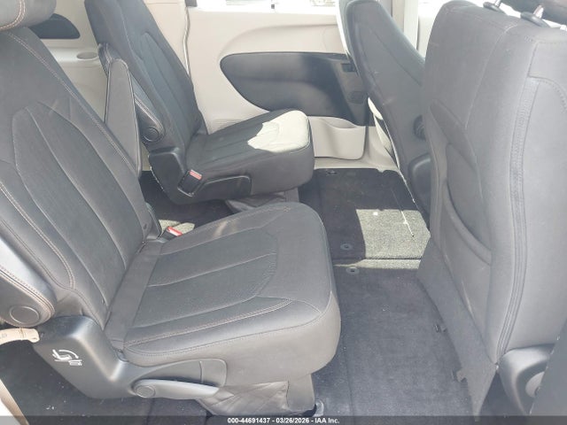 2018 CHRYSLER PACIFICA 2C4RC1FG1JR163529 Photo 7
