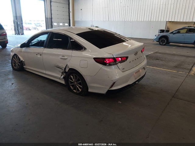 5NPE24AF4JH642803 Hyundai SONATA SE