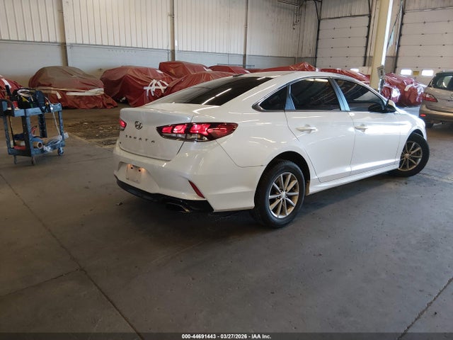 5NPE24AF4JH642803 Hyundai SONATA SE
