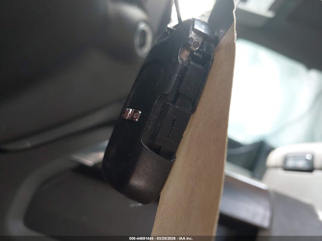 44691445 :رقم المزاد ، 3GTU9DET8MG420642 vin ، 2021 Gmc Sierra 1500 4wd  Short Box Slt مزاد بيع