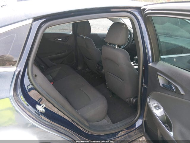 1G1ZD5ST8JF107501 Chevrolet MALIBU LT