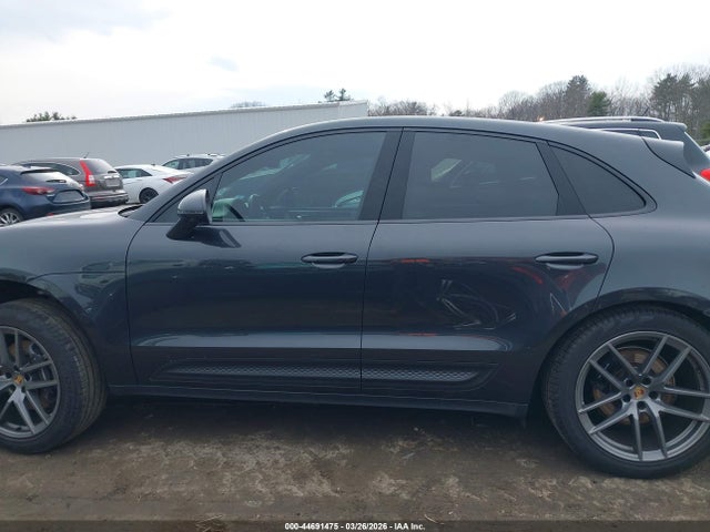 WP1AA2A57PLB16813 Porsche Macan T