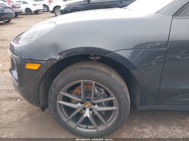 WP1AA2A57PLB16813 Porsche Macan T
