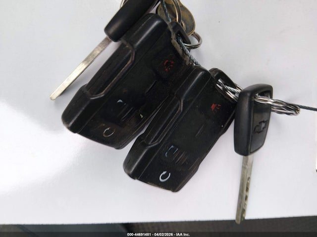 3GCUKREC7EG351672 Chevrolet Silverado 1500 1lt