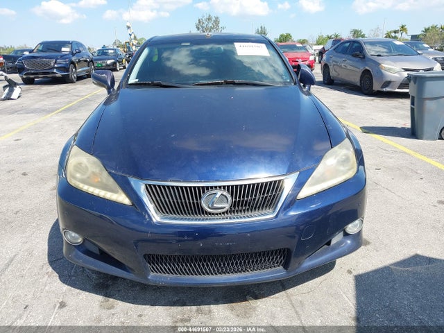 2011 Lexus Is 250c მანქანა იყიდება აუქციონზე, vin: JTHFF2C20B2515488, აუქციონის ნომერი: 44691507
