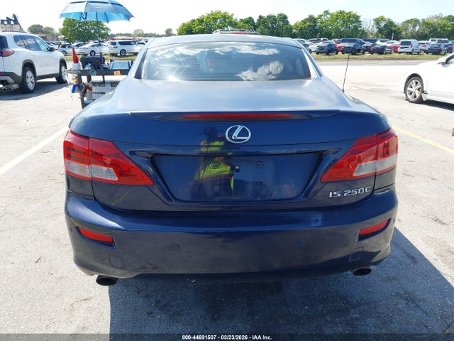 2011 Lexus Is 250c მანქანა იყიდება აუქციონზე, vin: JTHFF2C20B2515488, აუქციონის ნომერი: 44691507