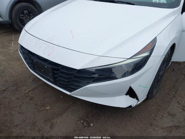 5NPLM4AG0MH031195 Hyundai ELANTRA SEL