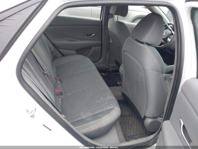5NPLM4AG0MH031195 Hyundai ELANTRA SEL