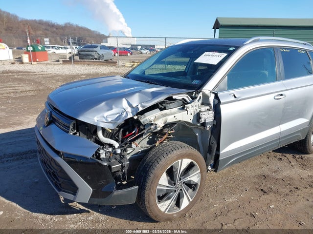 Aukcja sprzedaży 2025 Volkswagen Taos 1.5t Se, vin: 3VVVC7B22SM040800, numer aukcji: 44691553