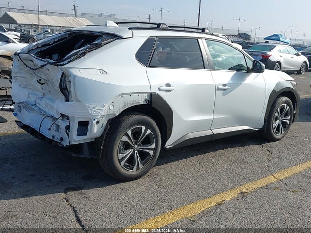 Toyota BZ4X XLE 2025 JTMABACA5SA092244 Image 4