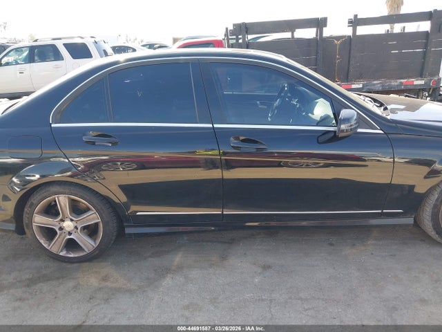 Aukcja sprzedaży 2011 Mercedes-benz C 300 Luxury/sport, vin: WDDGF5EB0BR173509, numer aukcji: 44691587