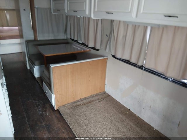 Aukcja sprzedaży 2000 Workhorse Custom Chassis Motorhome Chassis P3500, vin: 5B4LP37J3Y3316713, numer aukcji: 44691600