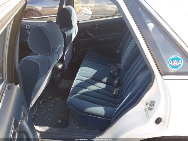 Продажа на аукционе авто 1990 Toyota Camry Le, vin: JT2SV22E3L3399108, номер лота: 44691627